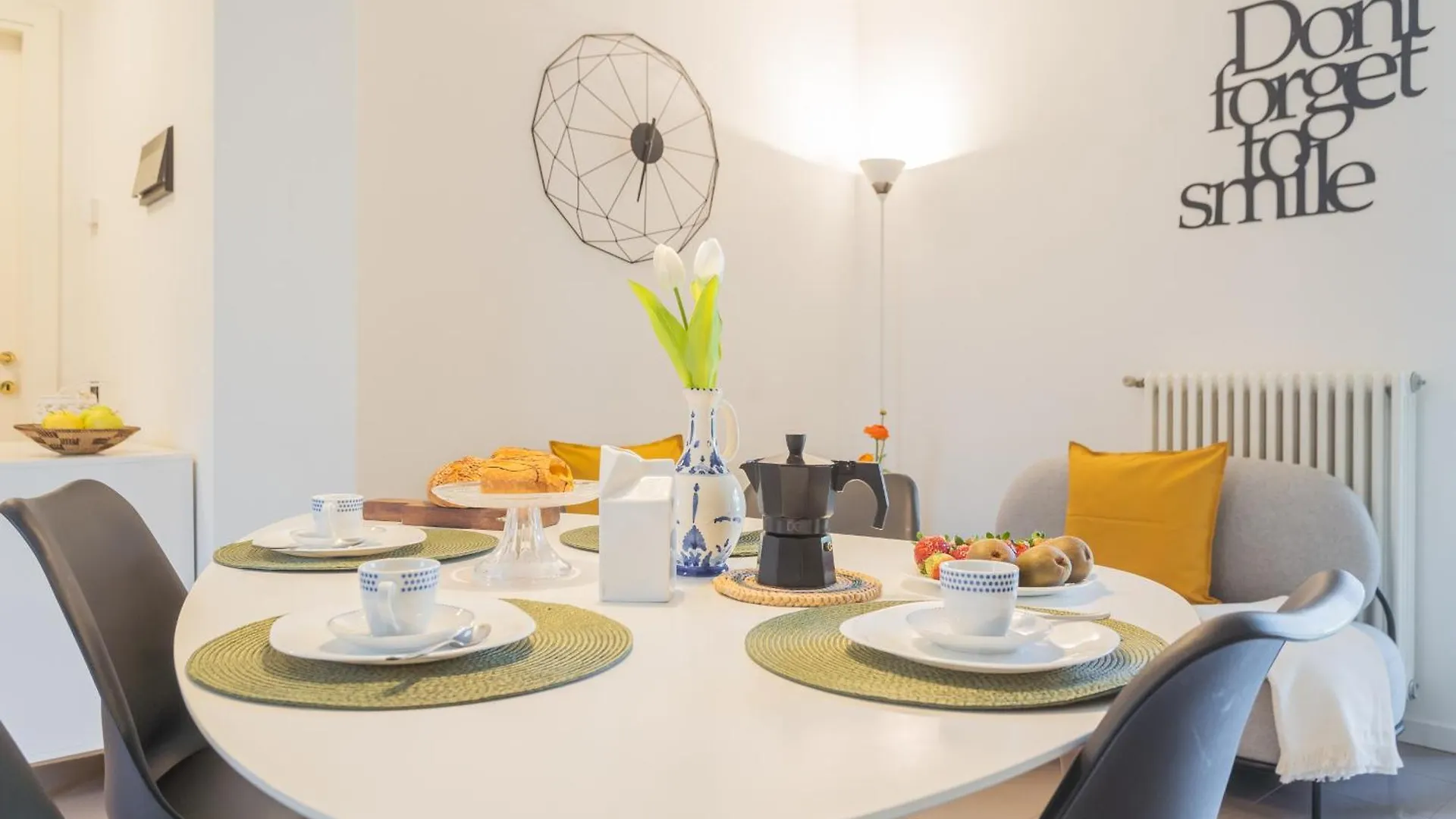 Ponente Balcony & Garden By Rent All Como Gravedona Italy