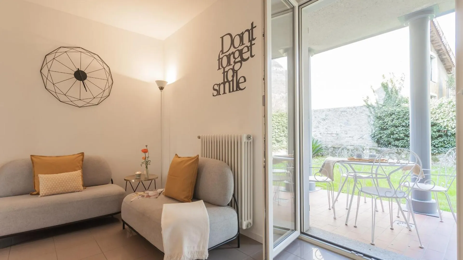 Ponente Balcony & Garden By Rent All Como Gravedona 0*,