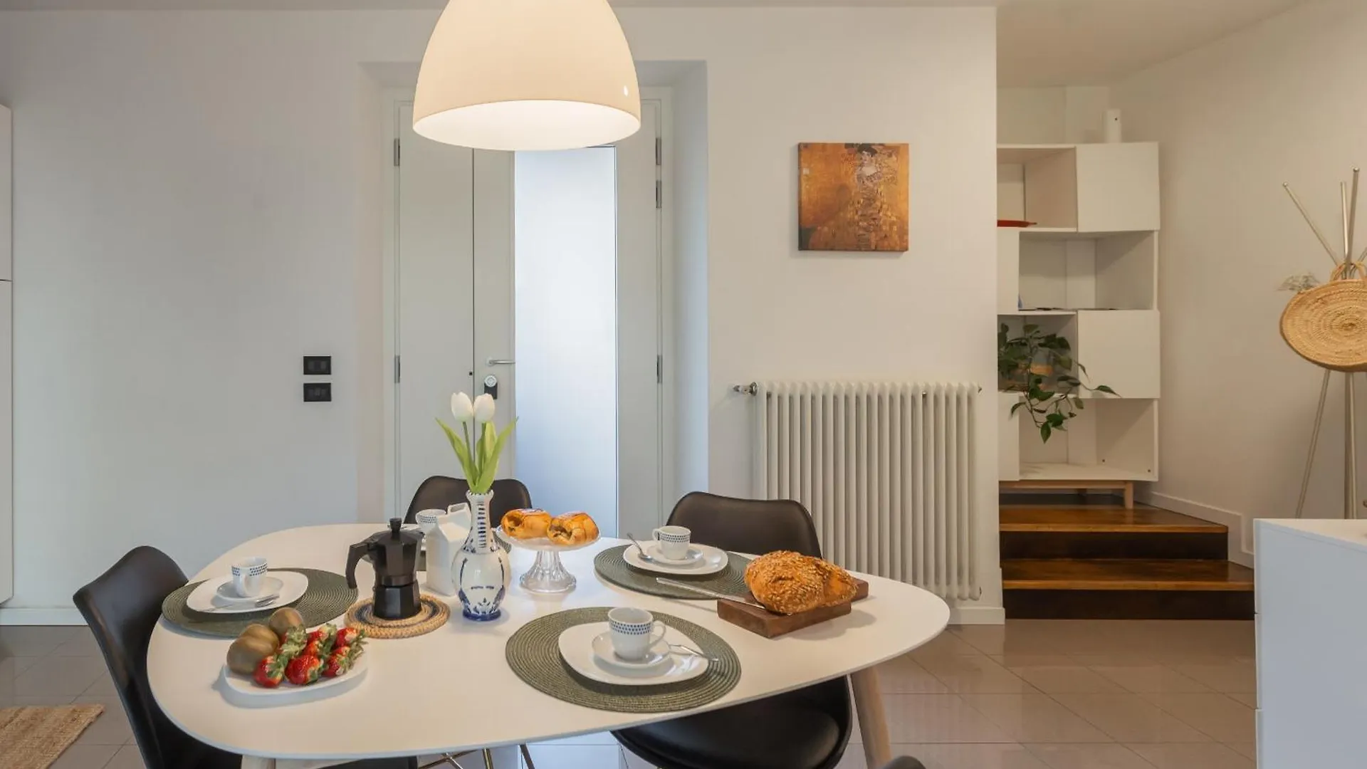 Ponente Balcony & Garden By Rent All Como Gravedona