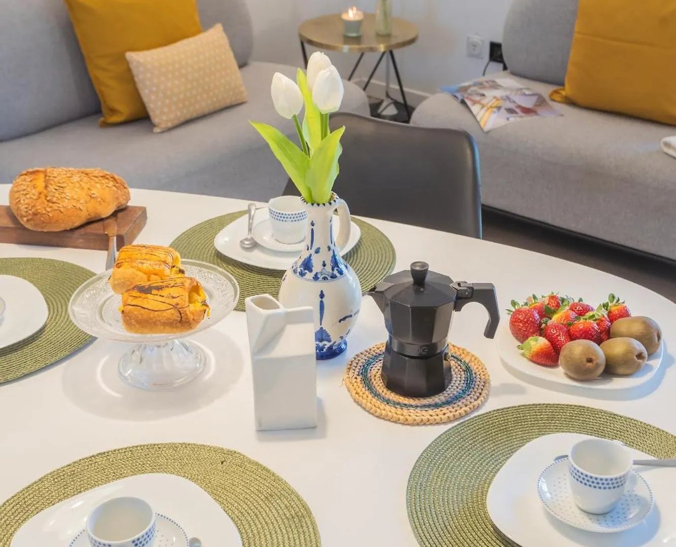 Ponente Balcony & Garden By Rent All Como Gravedona Apartment